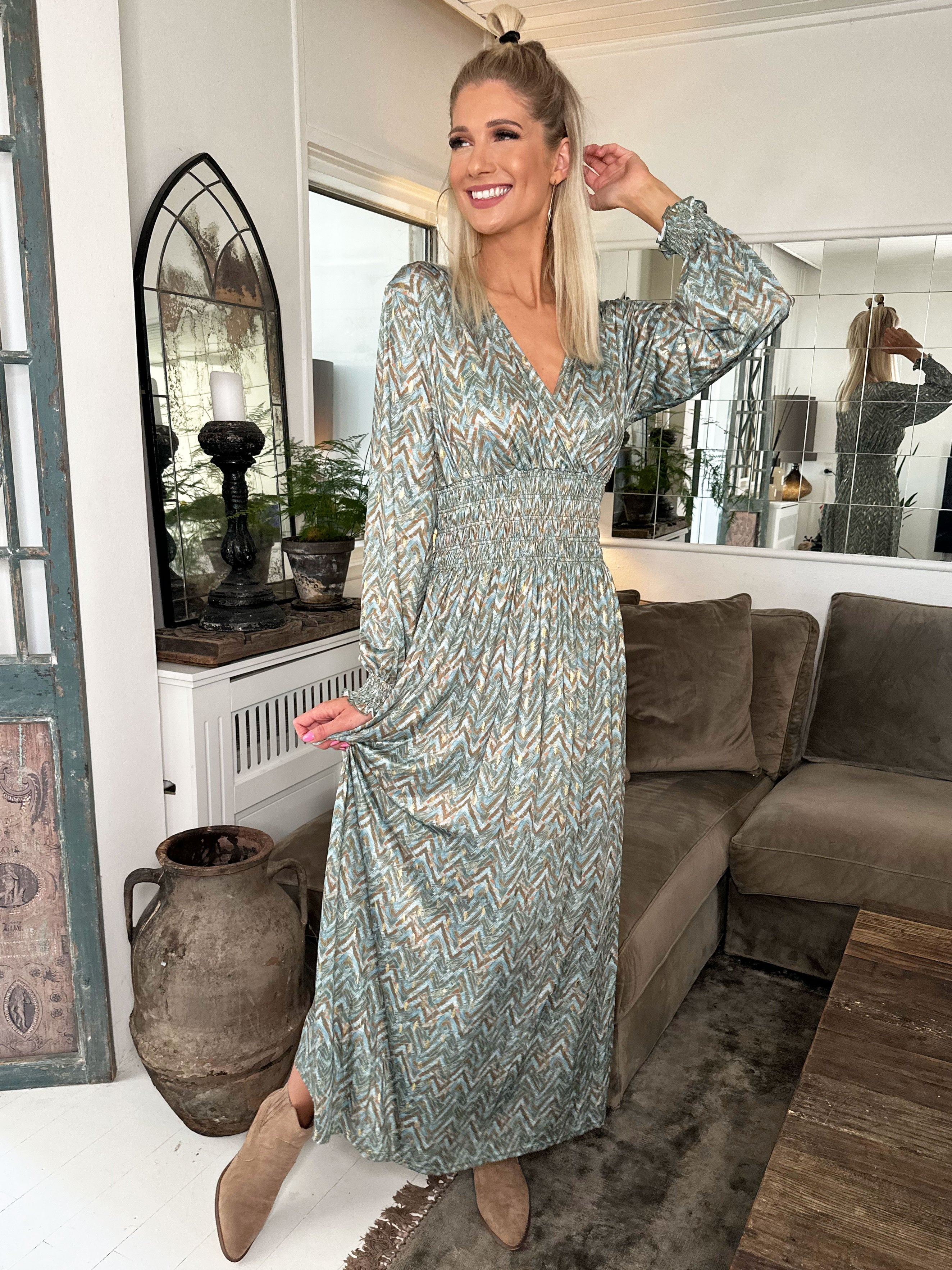 Pams ZigZag L/S - Lang elastisk kjole i krølfrit stof med lange ærmer